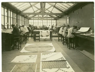 Abteilung des Entwurfsraums, Teppichfabrik, 1923